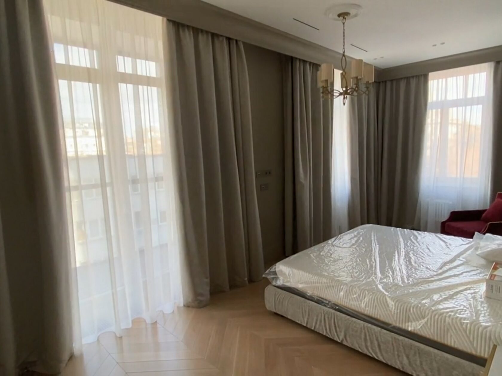 Карниз в интерьере